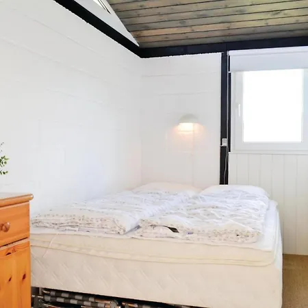 3 Bedroom Beautiful In Hvide Sande Havrvig
